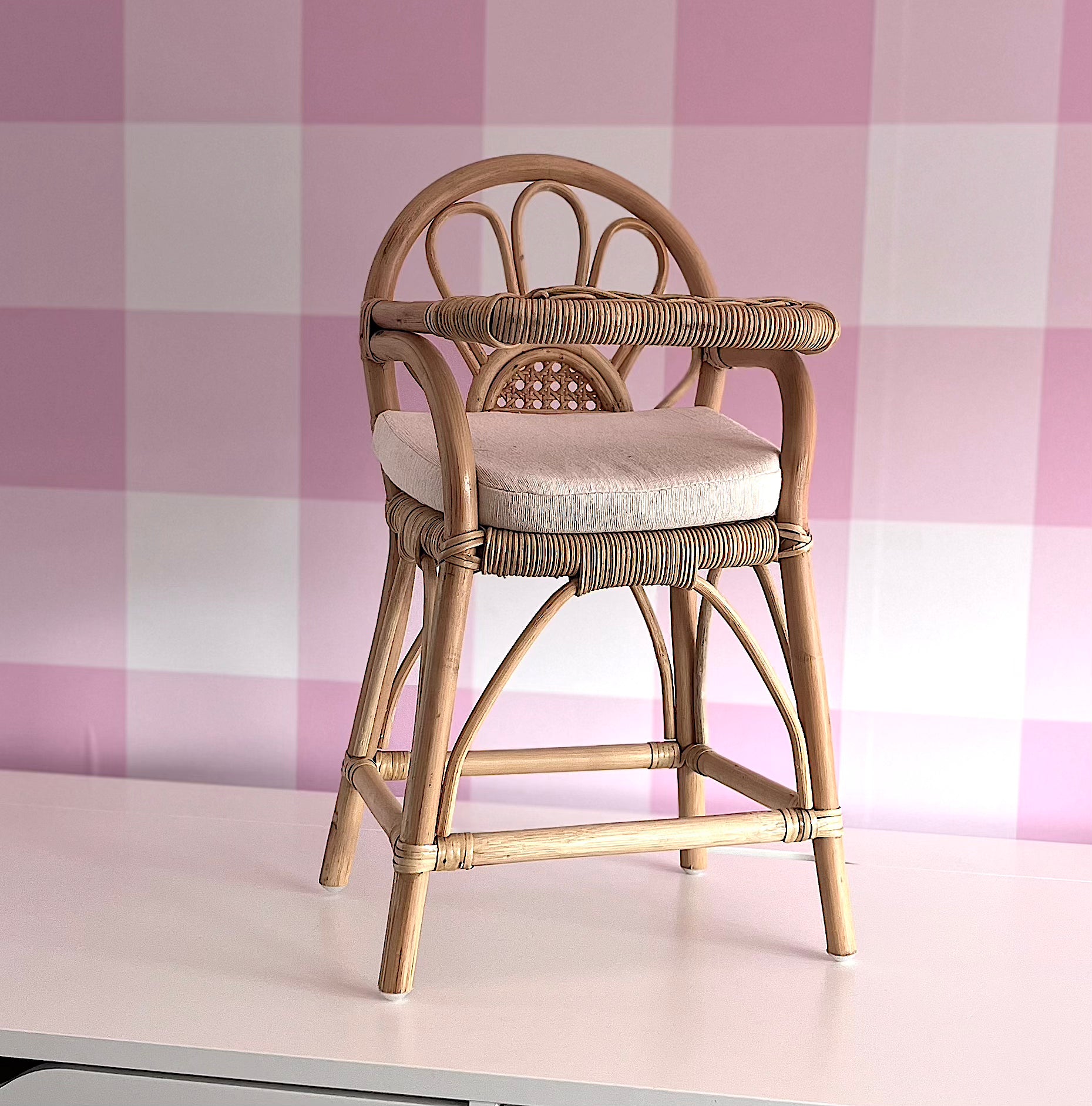 London Petite Highchair – Mollie and Beau