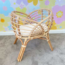 Load image into Gallery viewer, Goldie Doll Bassinet