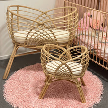 Load image into Gallery viewer, Goldie Doll Bassinet